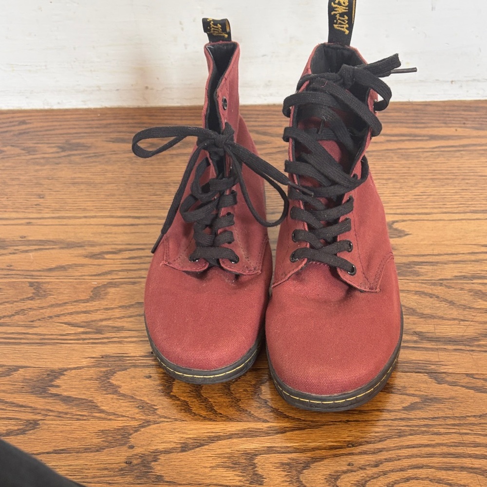 Doc Martens red shoreditch canvas boots - Picture 4 of 4